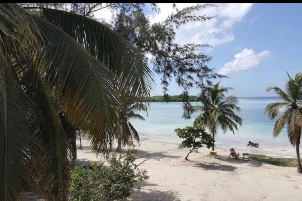 Dream Village Boca Chica Frente A La Playa Exterior photo